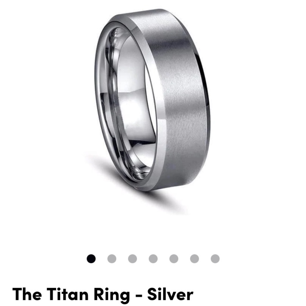 Size 10 men wedding band silver